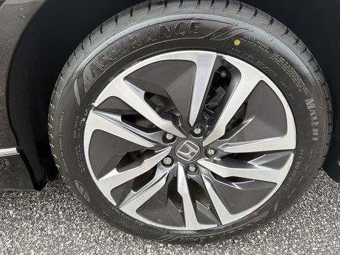 Used 2022 Honda Accord EX-L image 30