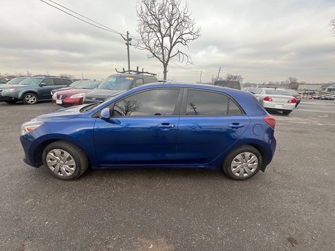 Used 2018 Kia Rio S FWD image 5
