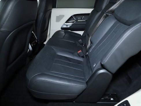 Certified 2022 Land Rover Range Rover Long Wheelbase SE image 28