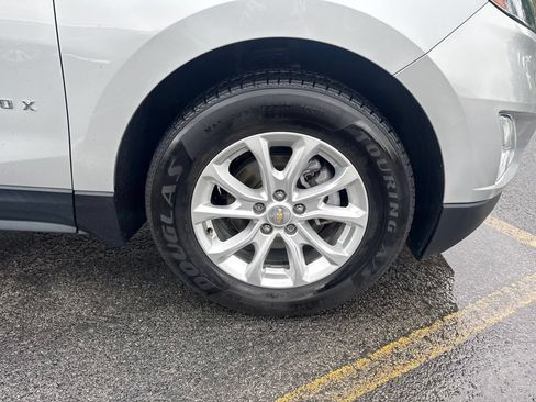 Used 2019 Chevrolet Equinox LS FWD image 15