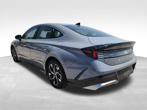 Used 2024 Hyundai Sonata SEL FWD image 6