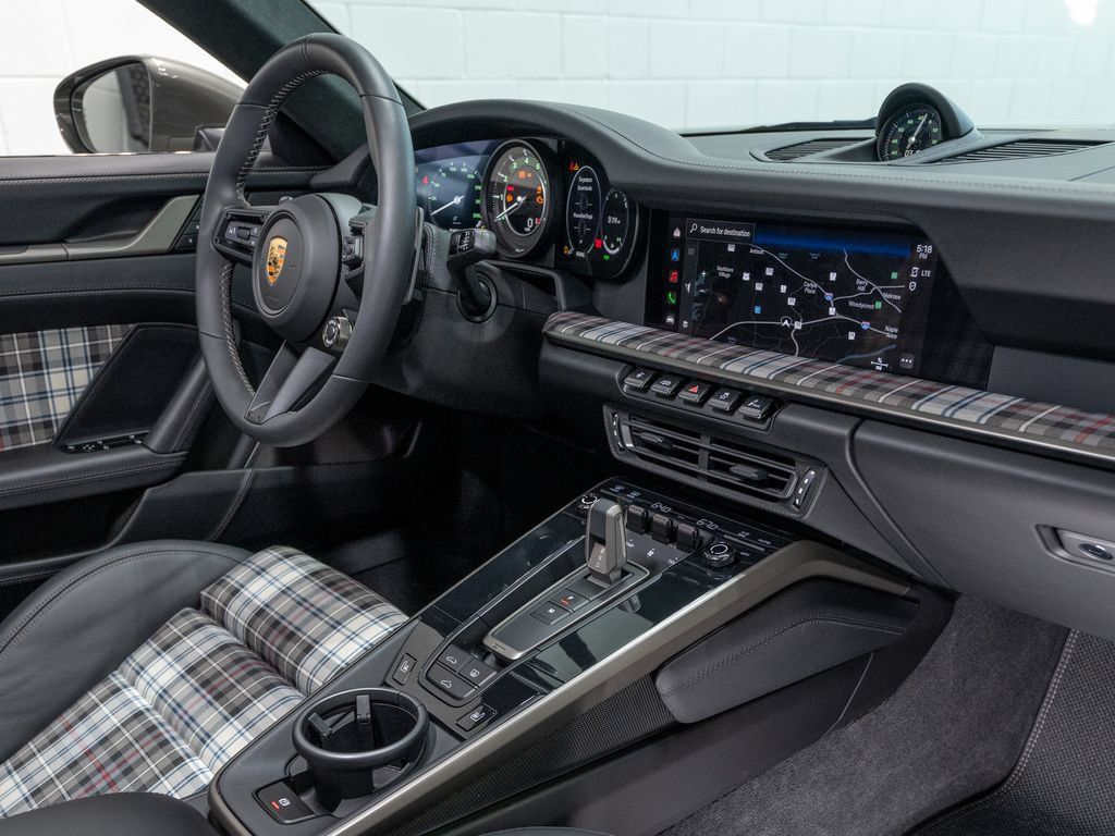 Used 2025 Porsche 911 Turbo S AWD/4WD image 27