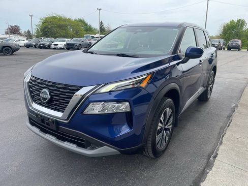 Used 2022 Nissan Rogue SV AWD/4WD image 8