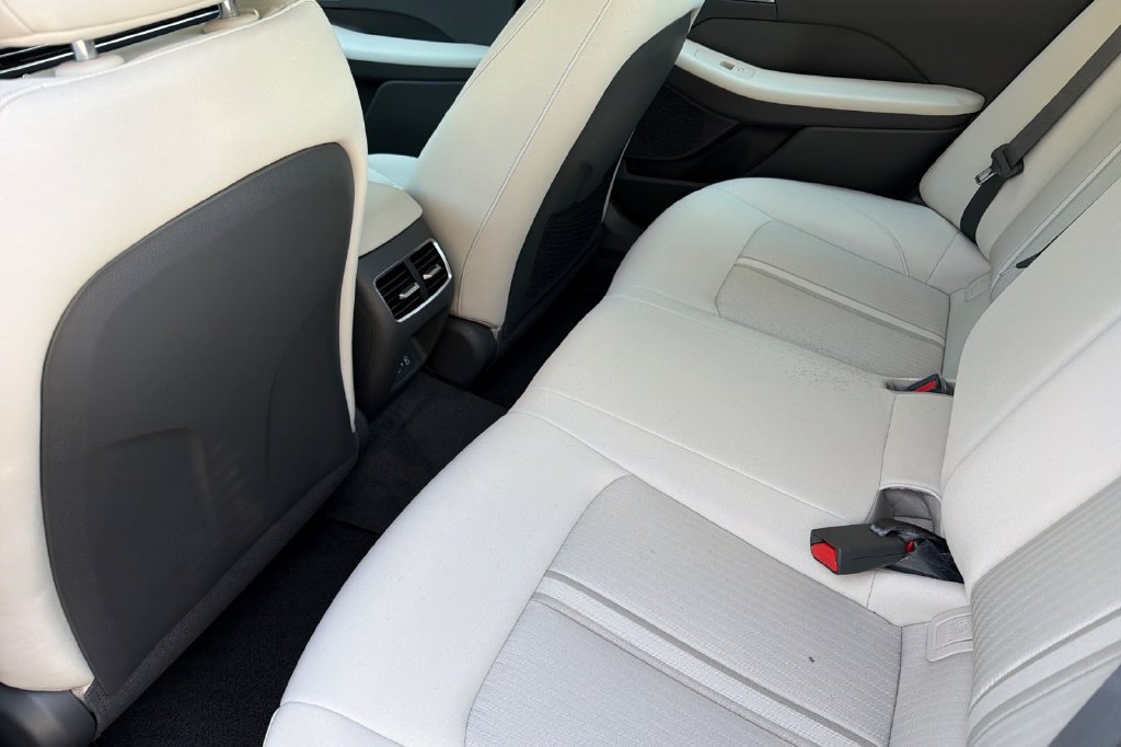 New 2026 Hyundai Sonata Blue FWD image 9