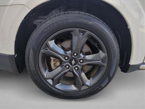 Used 2018 Dodge Journey Crossroad image 23