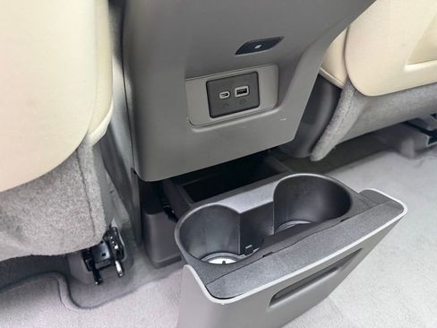 Certified 2023 Cadillac XT6 Premium Luxury image 17