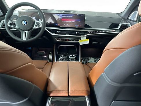 Used 2025 BMW X5 M60i image 7