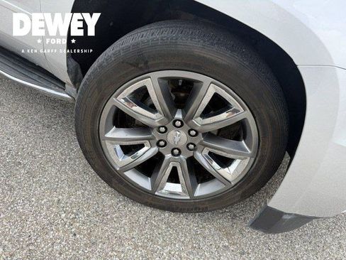 Used 2016 Chevrolet Tahoe LTZ AWD/4WD image 41