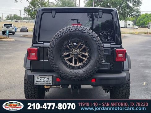 Used 2025 Jeep Wrangler Unlimited Rubicon 392 AWD/4WD image 4
