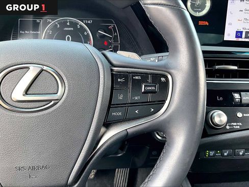 Certified 2023 Lexus ES 350 w/ Premium Package image 21