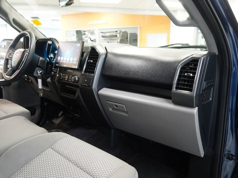 Used 2017 Ford F150 XLT AWD/4WD image 34