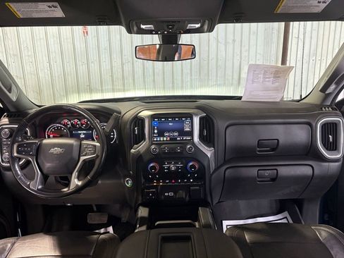 Used 2019 Chevrolet Silverado 1500 RST image 21