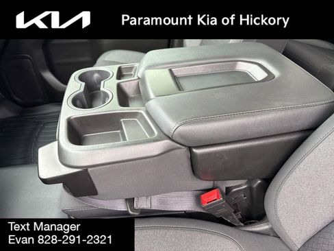 Used 2022 Chevrolet Silverado 1500 LT image 20