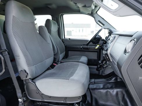 Used 2015 Ford F650 2WD Crew Cab Super Duty image 46