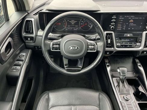 Used 2021 Kia Sorento S w/ Panoramic Sunroof Package image 19