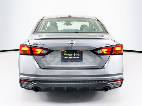 Used 2023 Nissan Altima 2.5 SL FWD image 7