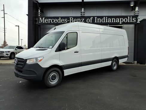 New 2026 Mercedes-Benz Sprinter 2500 image 2