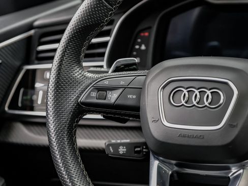 Used 2022 Audi RS Q8 image 20