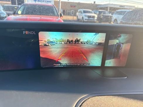 Certified 2024 Lincoln Nautilus Reserve w/ Equipment Group 202A image 27