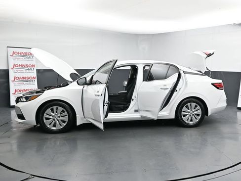 Used 2021 Nissan Sentra S image 47