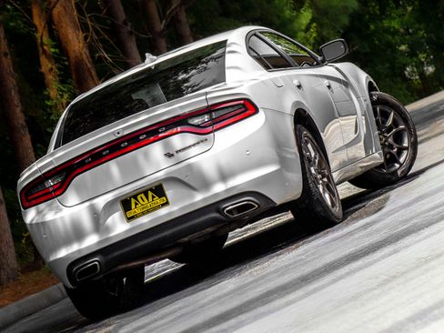 Used 2018 Dodge Charger GT image 24