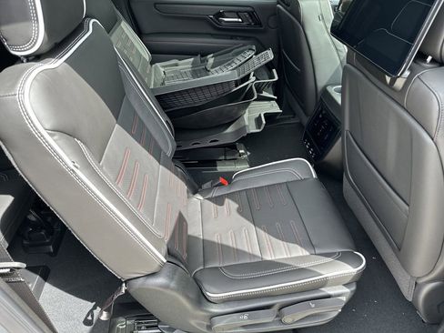 New 2026 GMC Yukon XL AT4 Ultimate w/ LPO, Floor Liner Package AWD/4WD image 38