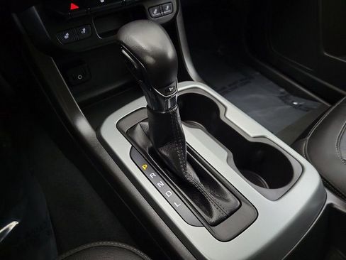 Certified 2022 Chevrolet Colorado LT w/ Luxury Package image 15