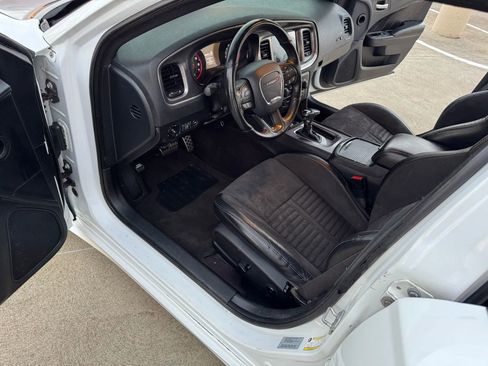 Used 2017 Dodge Charger R/T image 26