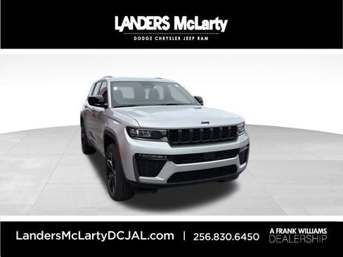 New 2026 Jeep Grand Cherokee Limited AWD/4WD image 1