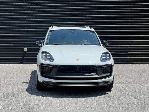 New 2025 Porsche Macan GTS image 10