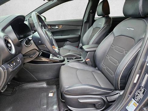Used 2022 Kia Forte GT-Line w/ GT-Line Technology Package FWD image 16