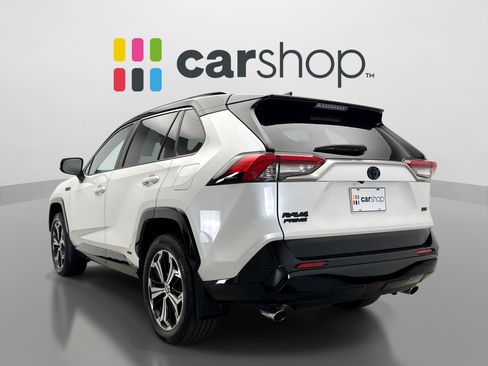 Used 2024 Toyota RAV4 XSE w/ Weather Package AWD/4WD image 3
