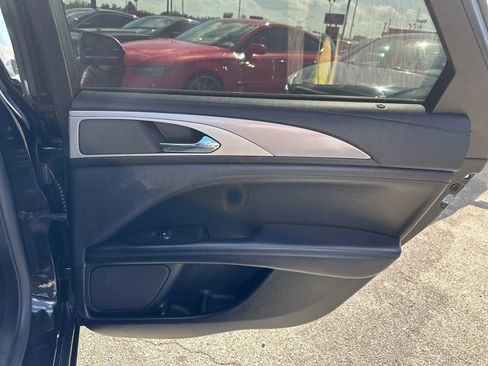 Used 2017 Lincoln MKZ Premiere FWD image 23