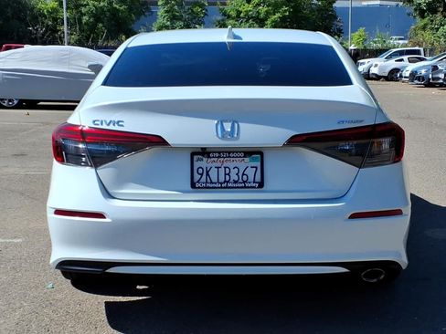 Certified 2024 Honda Civic Sport image 5