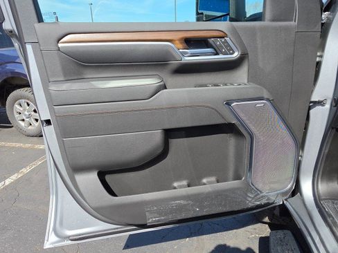 New 2026 Chevrolet Silverado 2500 High Country w/ High Country Premium Package AWD/4WD image 34