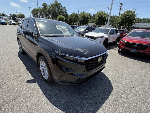 New 2025 Honda CR-V EX image 3