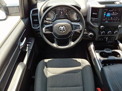 Used 2022 RAM 1500 Big Horn AWD/4WD image 21