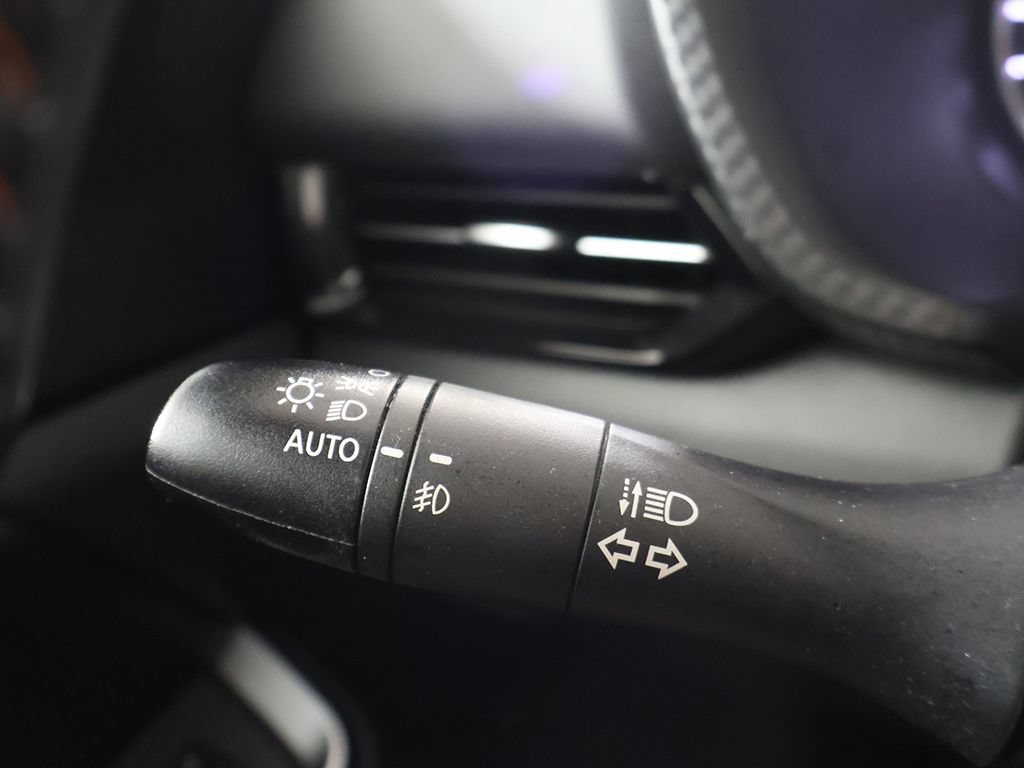 Used 2023 Nissan Sentra SR FWD image 38