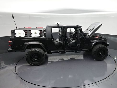 Used 2020 Jeep Gladiator Overland AWD/4WD image 54