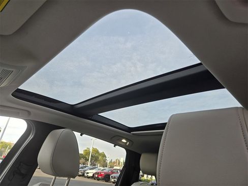 Certified 2025 MAZDA CX-90 Plug-In Hybrid w/Premium Sport image 20