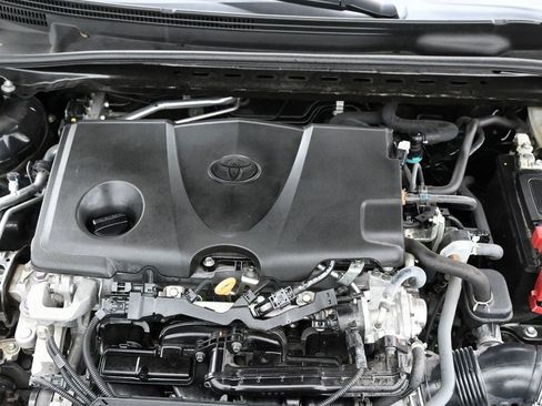 Used 2022 Toyota Camry XSE image 38