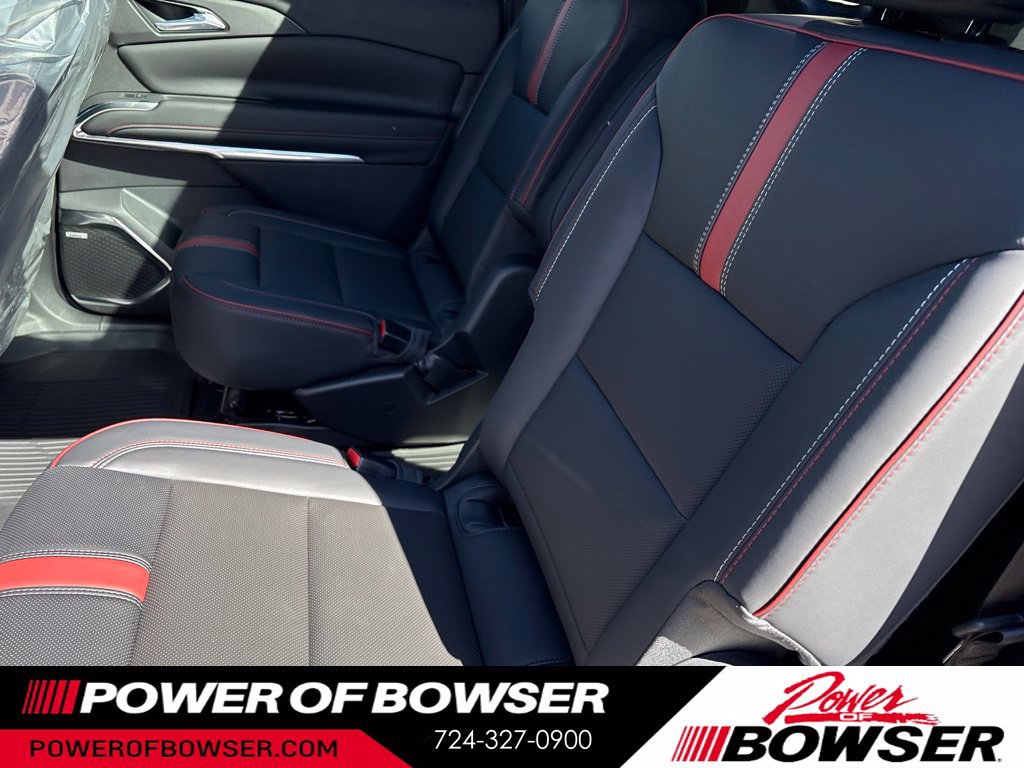 New 2027 Chevrolet Traverse RS w/ LPO, Floor Liner Package AWD/4WD image 6