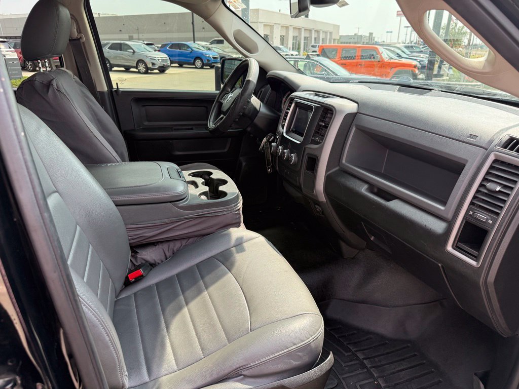 Used 2019 RAM 1500 Tradesman RWD image 31