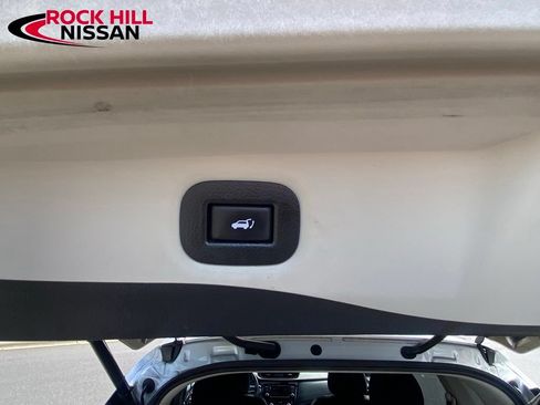 Certified 2020 Nissan Rogue SV AWD/4WD image 37