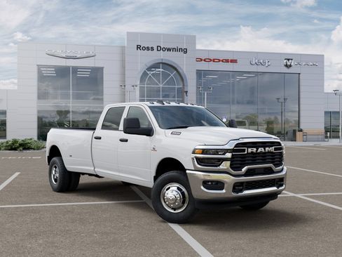 New 2026 RAM 3500 Tradesman w/ Chrome Appearance Group A AWD/4WD image 5