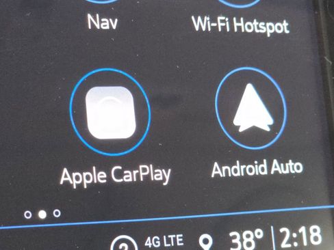 Used 2021 Cadillac XT5 Premium Luxury w/ LPO, Premium Carpet Package image 5