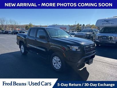 Used 2022 Nissan Frontier SV w/ Technology Package
