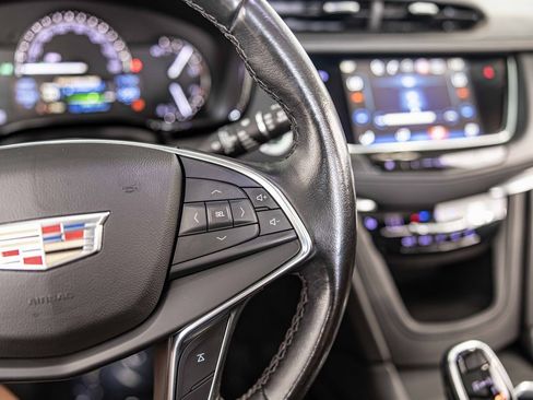 Used 2019 Cadillac XT5 Luxury image 26