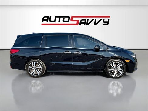 Used 2023 Honda Odyssey Touring image 8