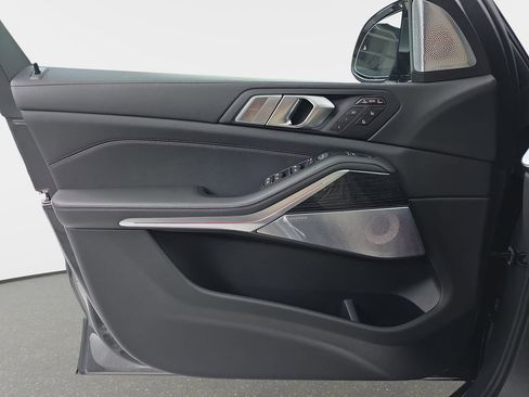 New 2026 BMW X7 M60i image 27